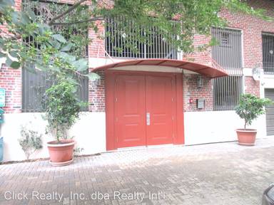 Main picture of 2205 McKinney St