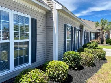 Main picture of 1027 Cherry Tree Ln