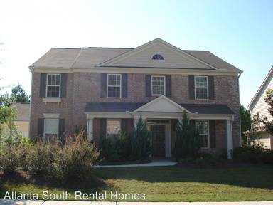 Main picture of 108 Village Green Cir