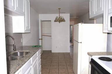 Main picture of 520 Ingram St