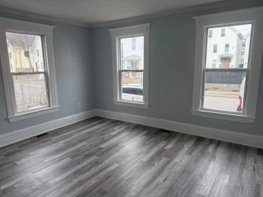 Main picture of 201 Auburn St