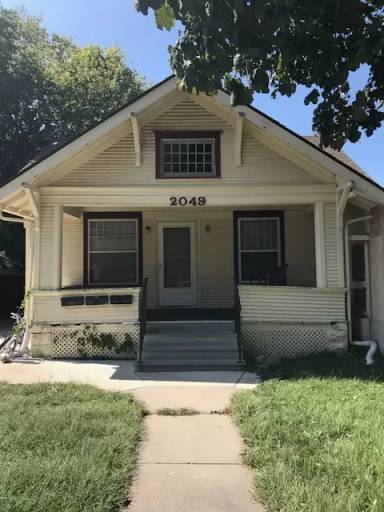 Main picture of 2049 Worthington Ave