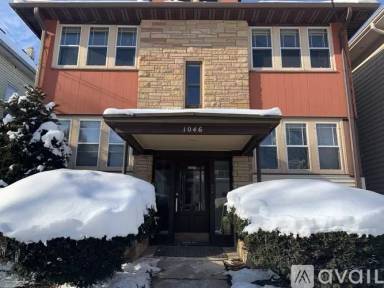 Main picture of 1046 E Johnson St