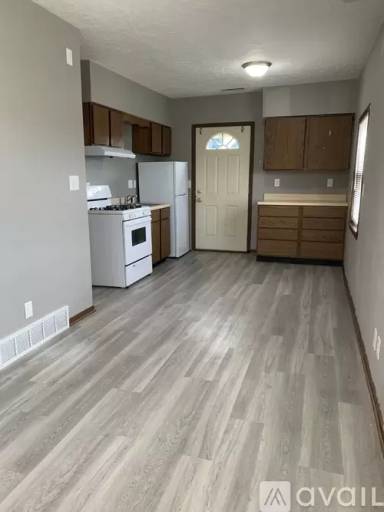 Main picture of 2203 6th Ave