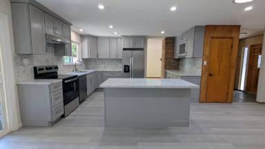 Main picture of 1702 Walnut St