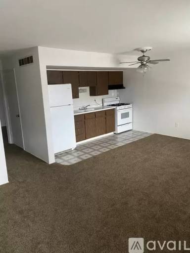Main picture of 200 Cypress St