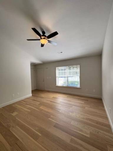 Main picture of 605 Jaguar Ln