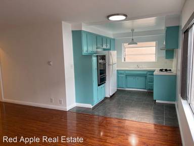 Main picture of 951 N Gardner St