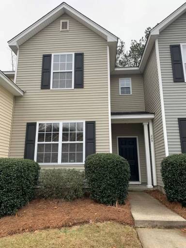 Main picture of 205 Brookshire Rd