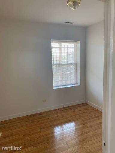 Main picture of 7847 S Morgan St