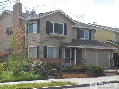Main picture of 1605 Redwood Ave