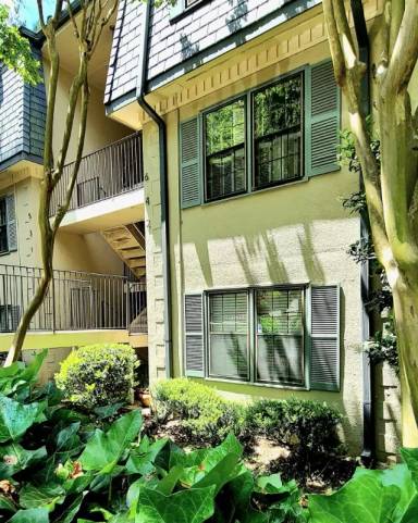 Main picture of 4 Glenald Way NW