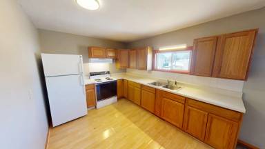 Main picture of 301 E McKenney - 6