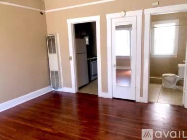 Main picture of 1214 Randolph Dr