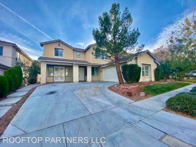 Main picture of 10511 Haywood Dr