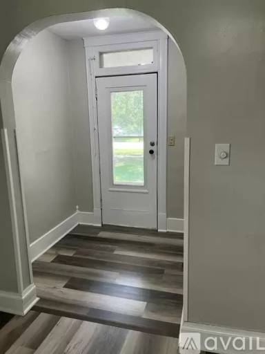 Main picture of 808 W Iron Ave