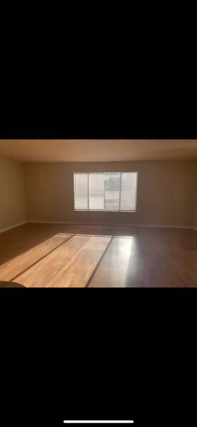 Main picture of 1921 Minor Rd