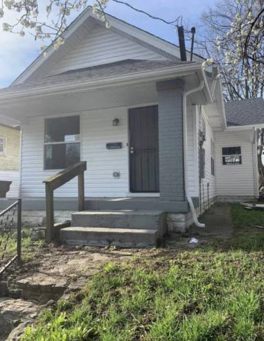 Main picture of 1724 Wilson Ave