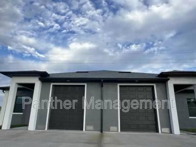 Main picture of 4214 Santa Barbara Blvd