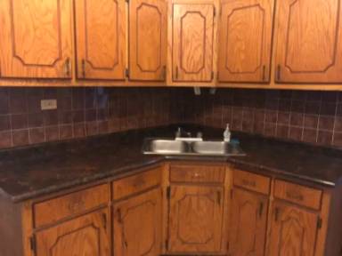 Main picture of 933 W Sheridan Rd