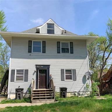 Main picture of 401 Franklin Ave