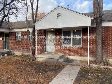 Main picture of 1480 S Green St