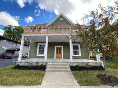 Main picture of 399 N Main St