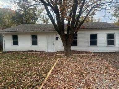 Main picture of 743 Saint Nicholas Dr