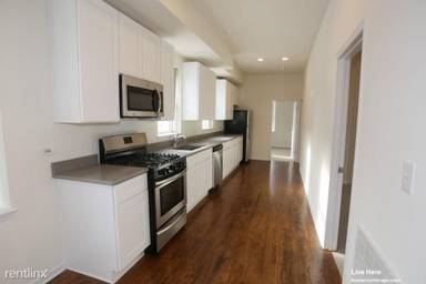 Main picture of 1254 N Greenview Ave