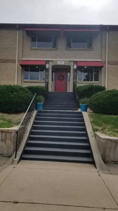 Main picture of 3376 S Sherman St
