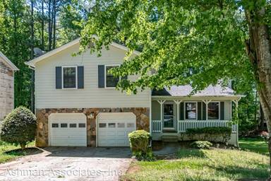 Main picture of 2838 Porter Dr