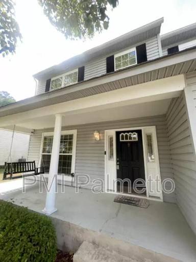 Main picture of 116 S Mercer Dr