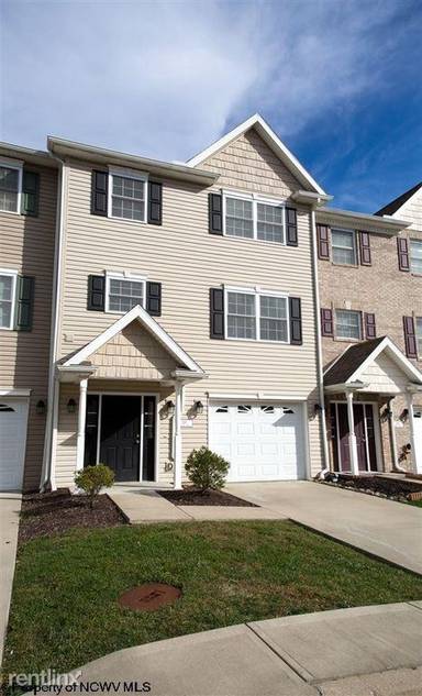 Main picture of 210 Tarbert Ct