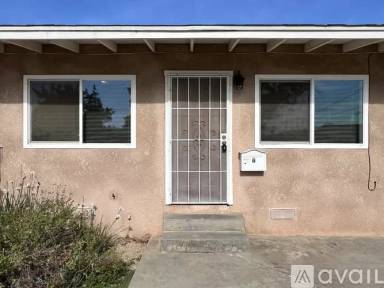 Main picture of 1367 E San Ramon Ave