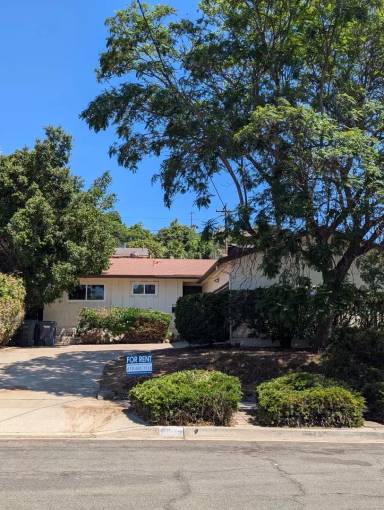 Main picture of 8840 Fabienne Way