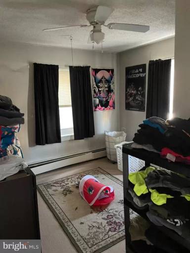 Main picture of 1401 E Philadelphia Ave