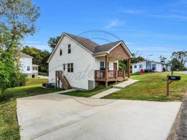 Main picture of 309 Cedar Ct