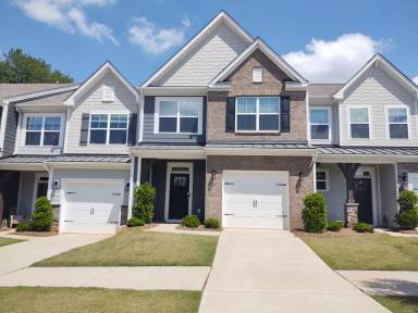 Main picture of 2235 Blewett Dr