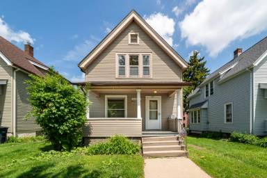 Main picture of 111 Adams Ave