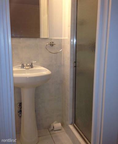 Main picture of 17290 Highland Ave