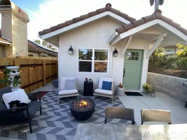 Main picture of 758 Poinsettia Park N