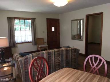 Main picture of 620 Linden Ave