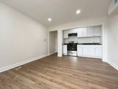Main picture of 21 Willoughby St