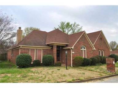 Main picture of 6747 Castlegate Ln