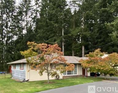 Main picture of 5919 176th St SW