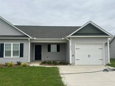 Main picture of 813 Middleton Rd