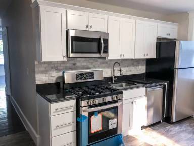 Main picture of 254 Orchard St