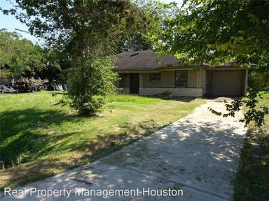 Main picture of 5503 Lotus St