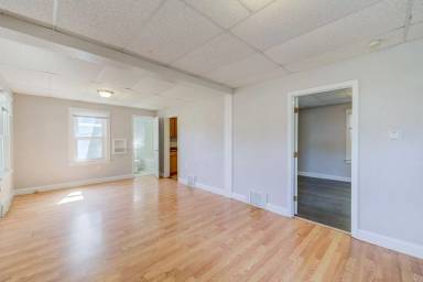 Main picture of 9414 Liberty Ave