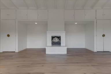 Main picture of 11 Scarlett Rd
